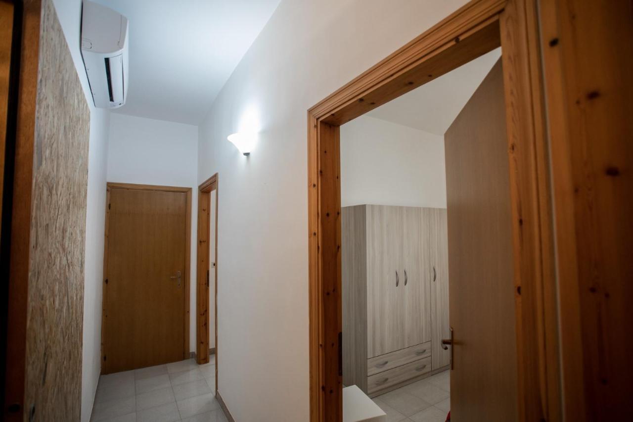 Appartamento Villino Carolin Torre Lapillo Esterno foto